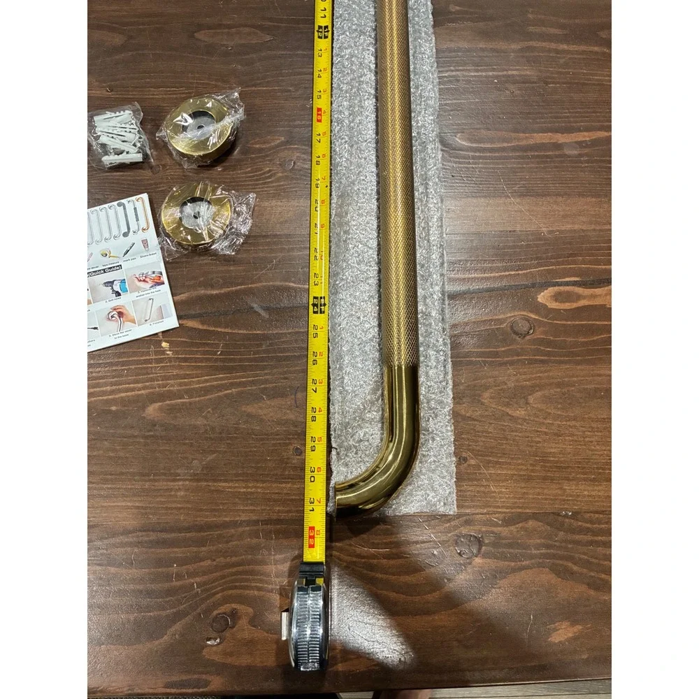 32 Inch Gold Knurled Anti Slip Bathroom Grab Bar Stainless Steel 500lb Capacity